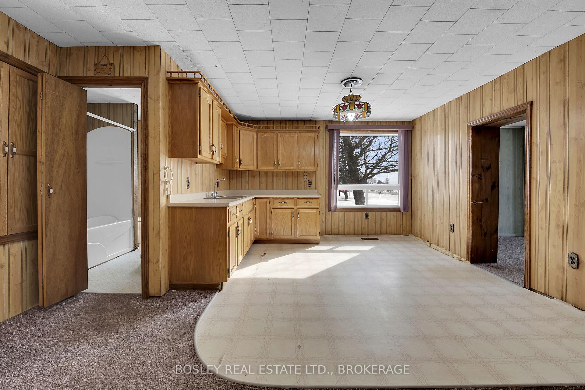 Photo 10 of 1542 Highway 59, Norfolk, Rural S. Walsingham — HOMEH