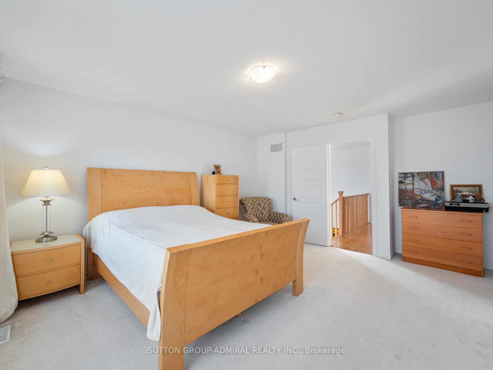 Photo 23 of 6 Vantage Loop, Newmarket, Woodland Hill — HOMEH