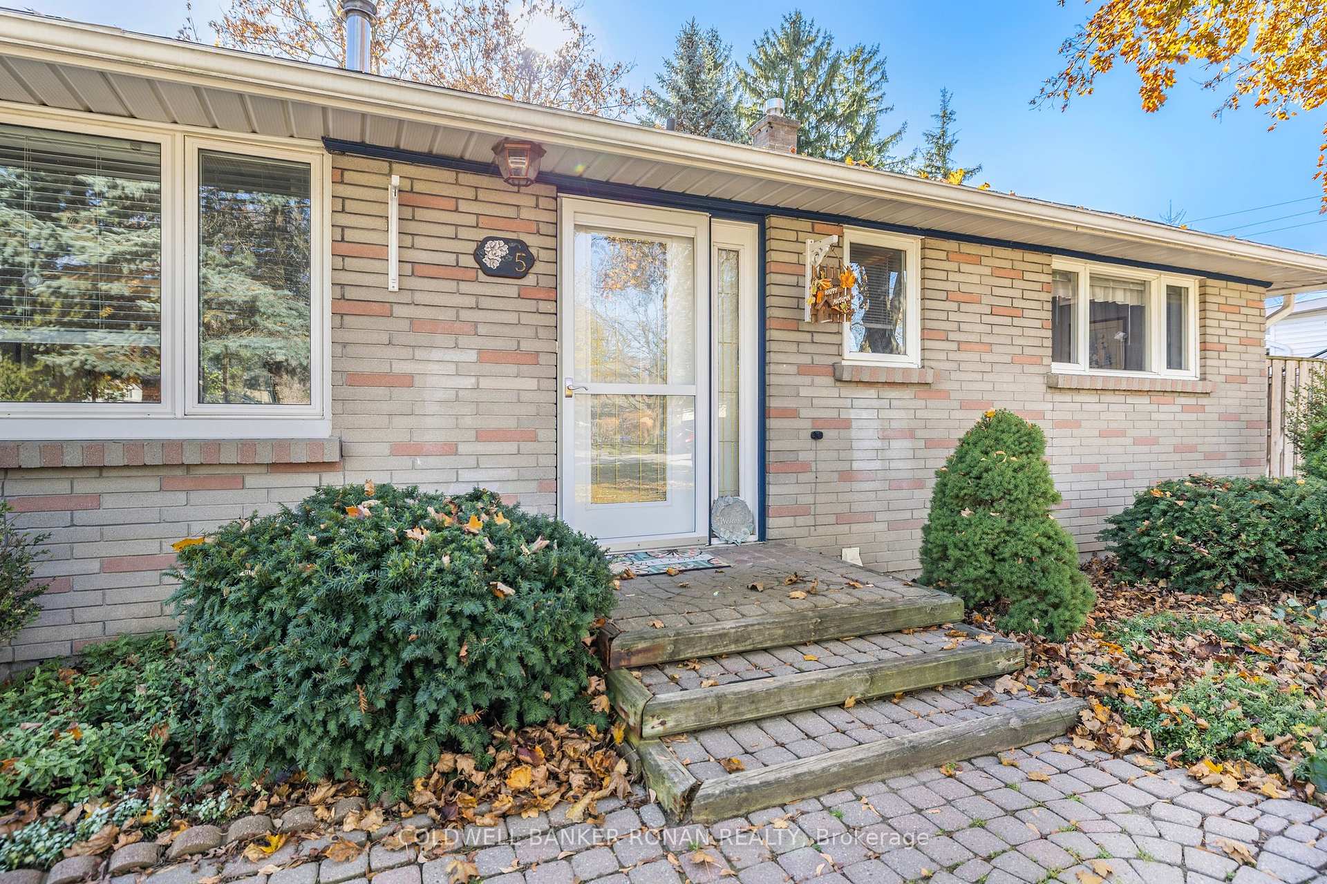 Photo 4 of 5 Richmond Street E, New Tecumseth, Tottenham — HOMEH