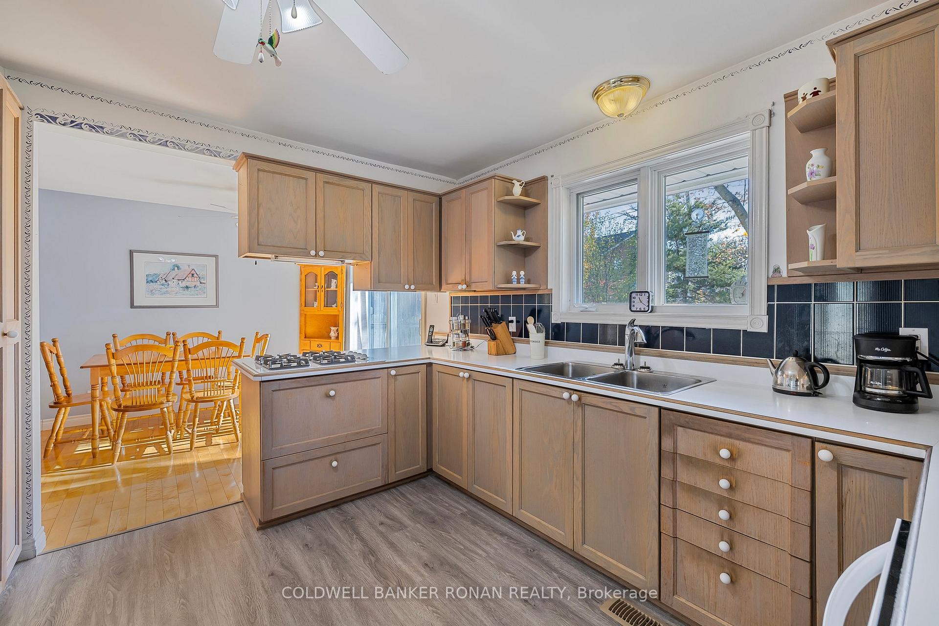Photo 17 of 5 Richmond Street E, New Tecumseth, Tottenham — HOMEH