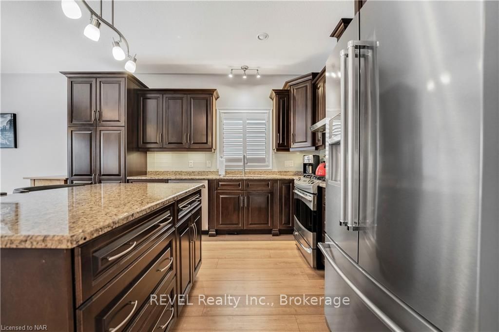 Photo 12 of 12 Cooper Court, Pelham, Fonthill — HOMEH