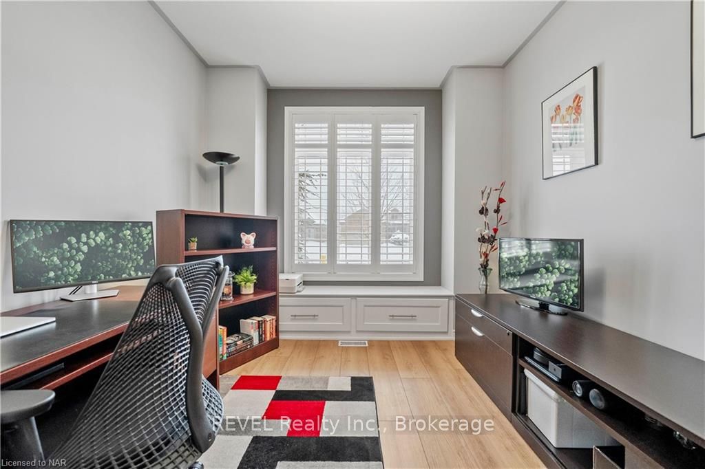Photo 18 of 12 Cooper Court, Pelham, Fonthill — HOMEH