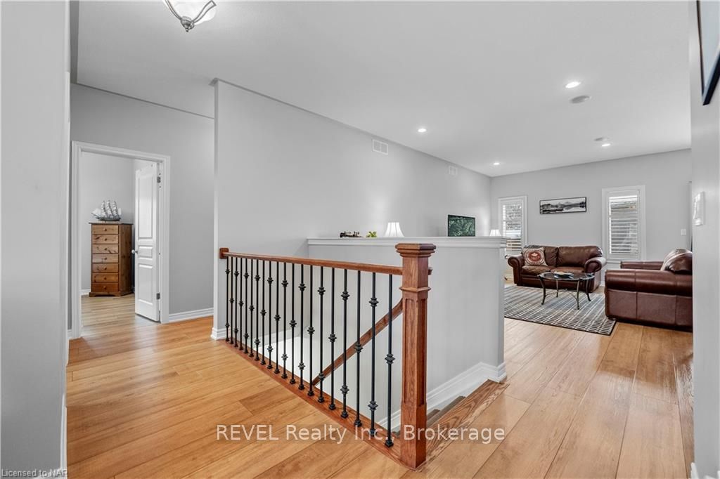 Photo 21 of 12 Cooper Court, Pelham, Fonthill — HOMEH