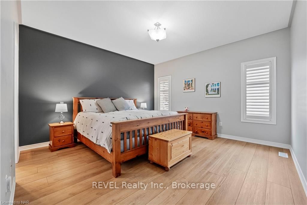 Photo 25 of 12 Cooper Court, Pelham, Fonthill — HOMEH