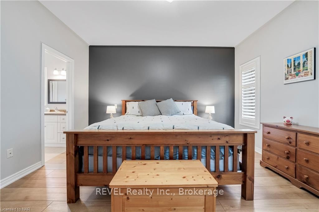 Photo 27 of 12 Cooper Court, Pelham, Fonthill — HOMEH