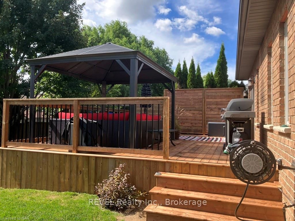 Photo 46 of 12 Cooper Court, Pelham, Fonthill — HOMEH