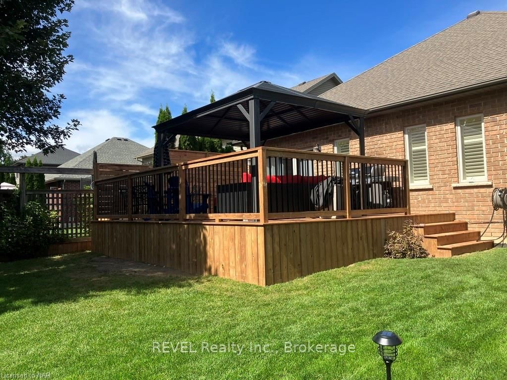 Photo 47 of 12 Cooper Court, Pelham, Fonthill — HOMEH