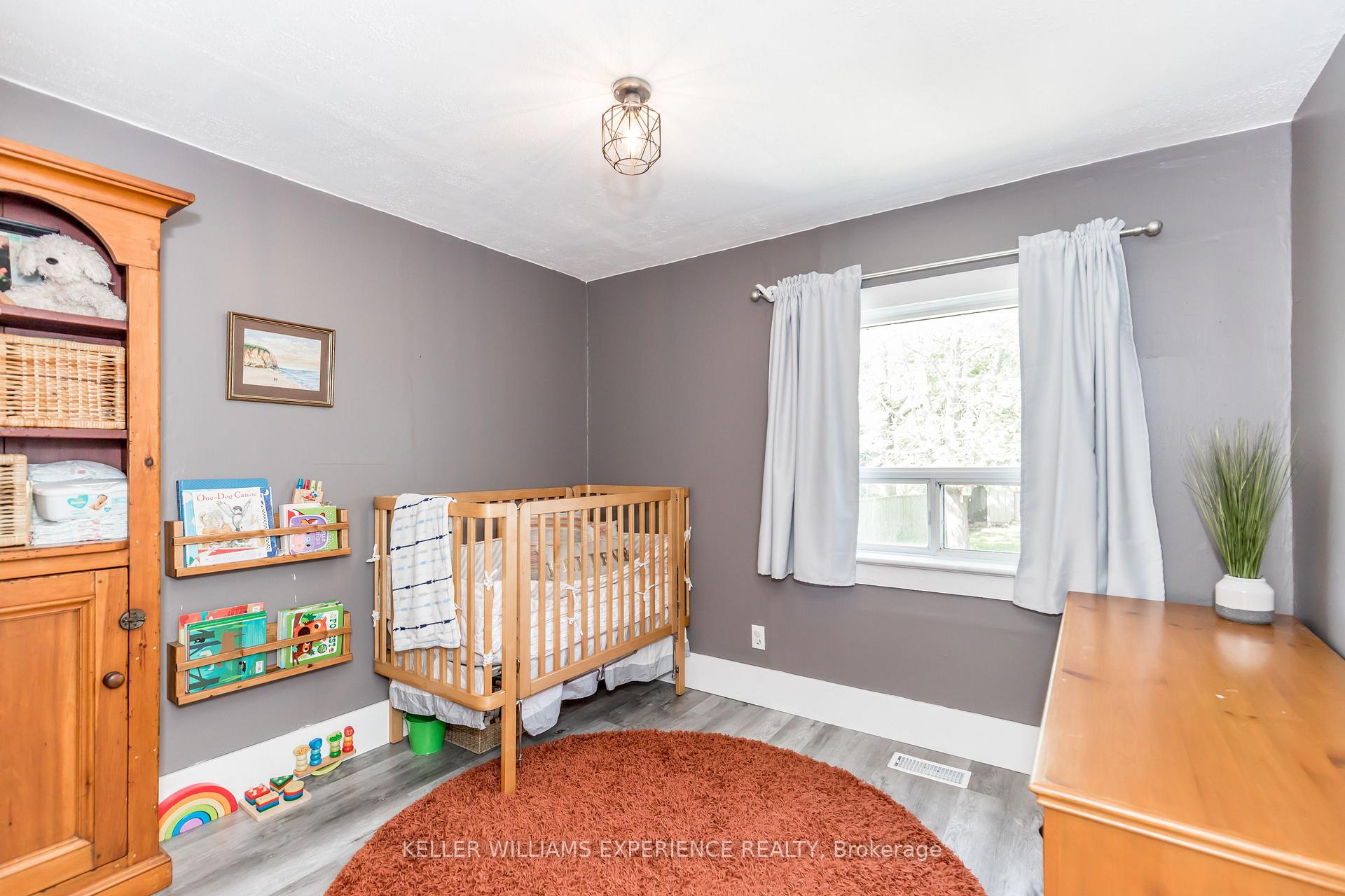 Photo 21 of 417 High Street, Orillia — HOMEH