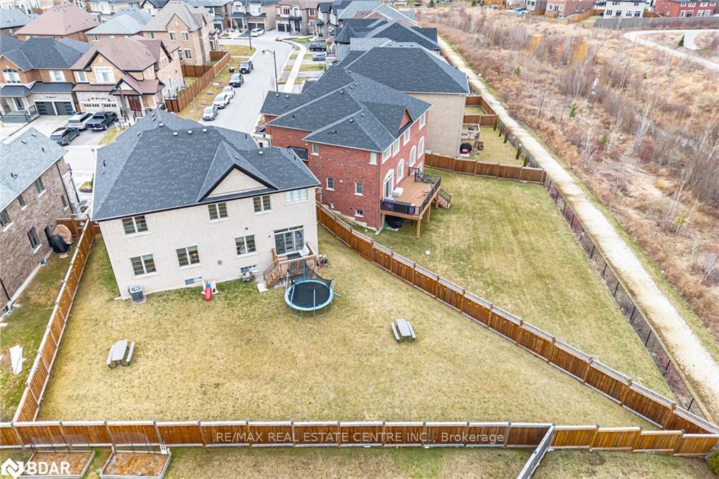 Photo 4 of 583 Beam Court, Milton, Ford — HOMEH