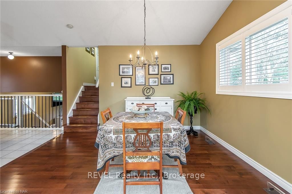 Photo 7 of 307 Beckett Cr, Pelham, Fonthill — HOMEH