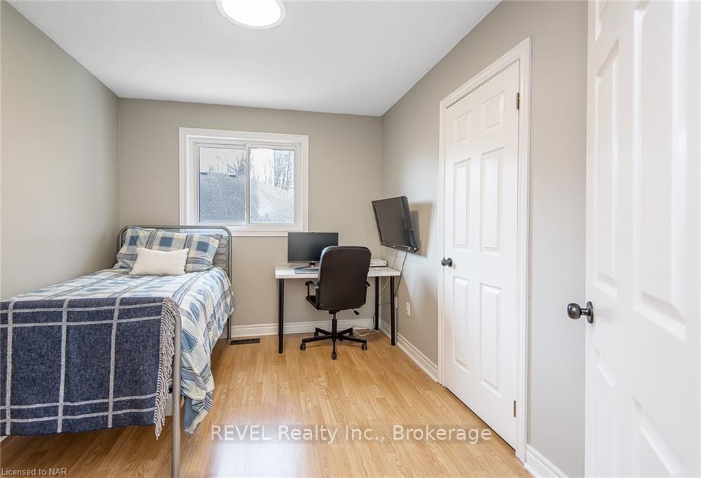 Photo 14 of 307 Beckett Cr, Pelham, Fonthill — HOMEH