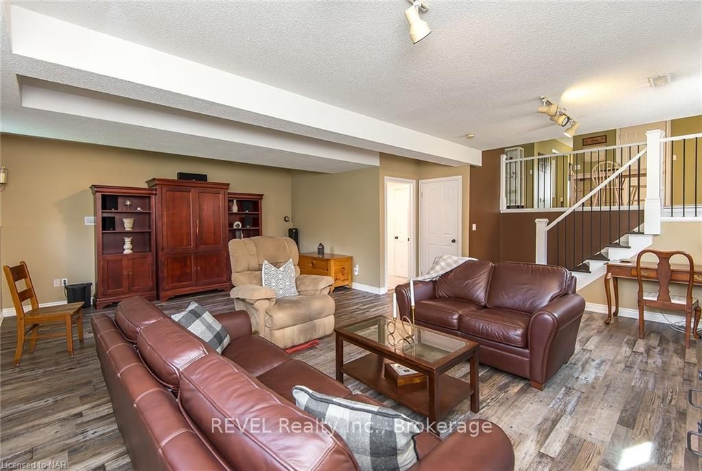 Photo 20 of 307 Beckett Cr, Pelham, Fonthill — HOMEH