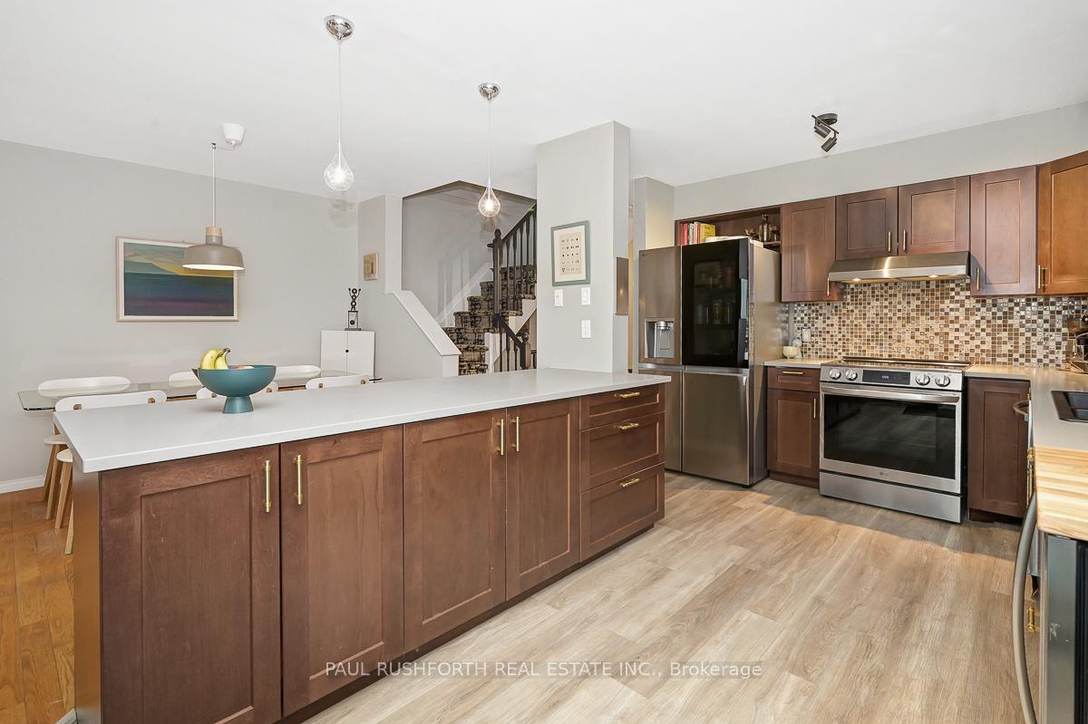 Photo 11 of 1138 Falconcrest Court, Ottawa, Chatelaine Village — HOMEH