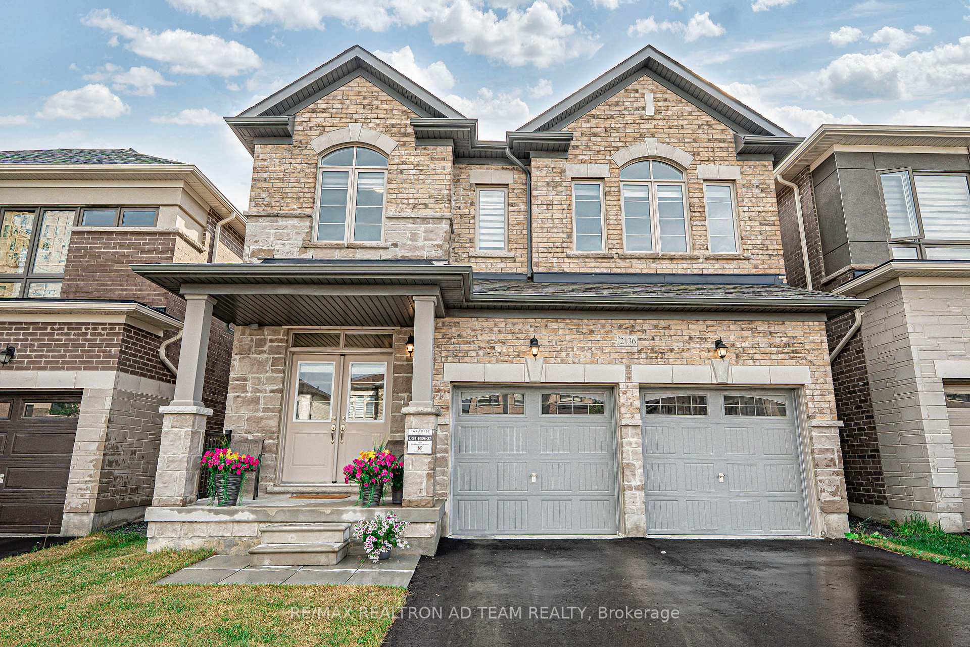Front of 2136 Coppermine Street