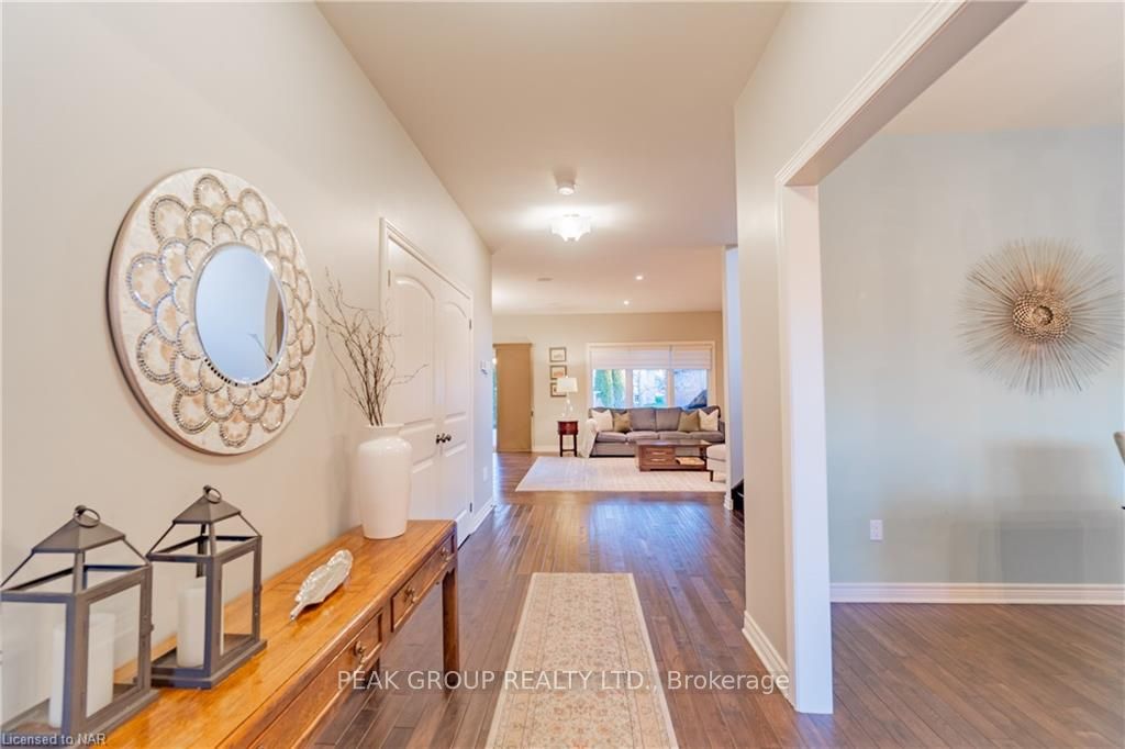 Photo 6 of 19 Merritt Road, Pelham, Fonthill — HOMEH