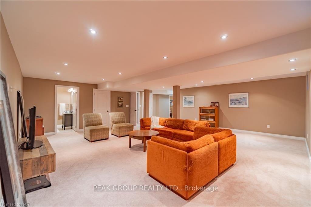 Photo 27 of 19 Merritt Road, Pelham, Fonthill — HOMEH