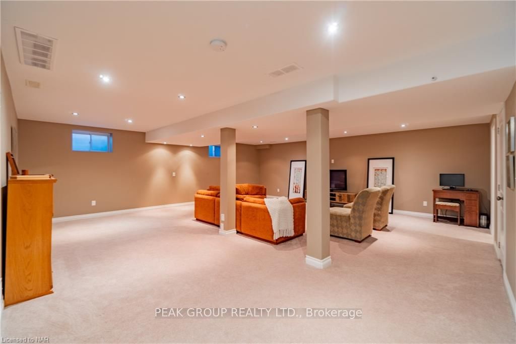 Photo 28 of 19 Merritt Road, Pelham, Fonthill — HOMEH