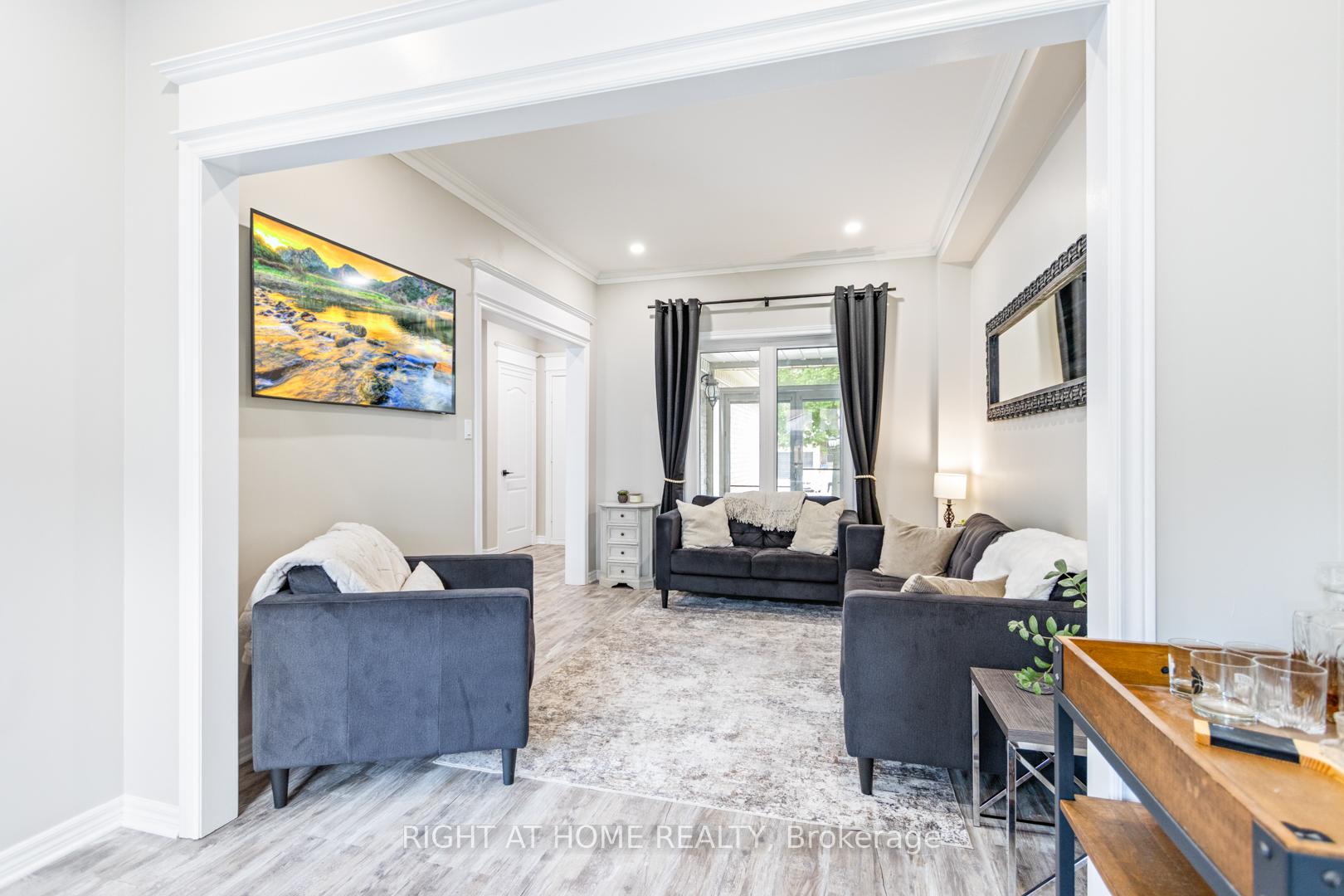 Photo 23 of 244 Rushbrook Drive, Newmarket, Summerhill Estates — HOMEH