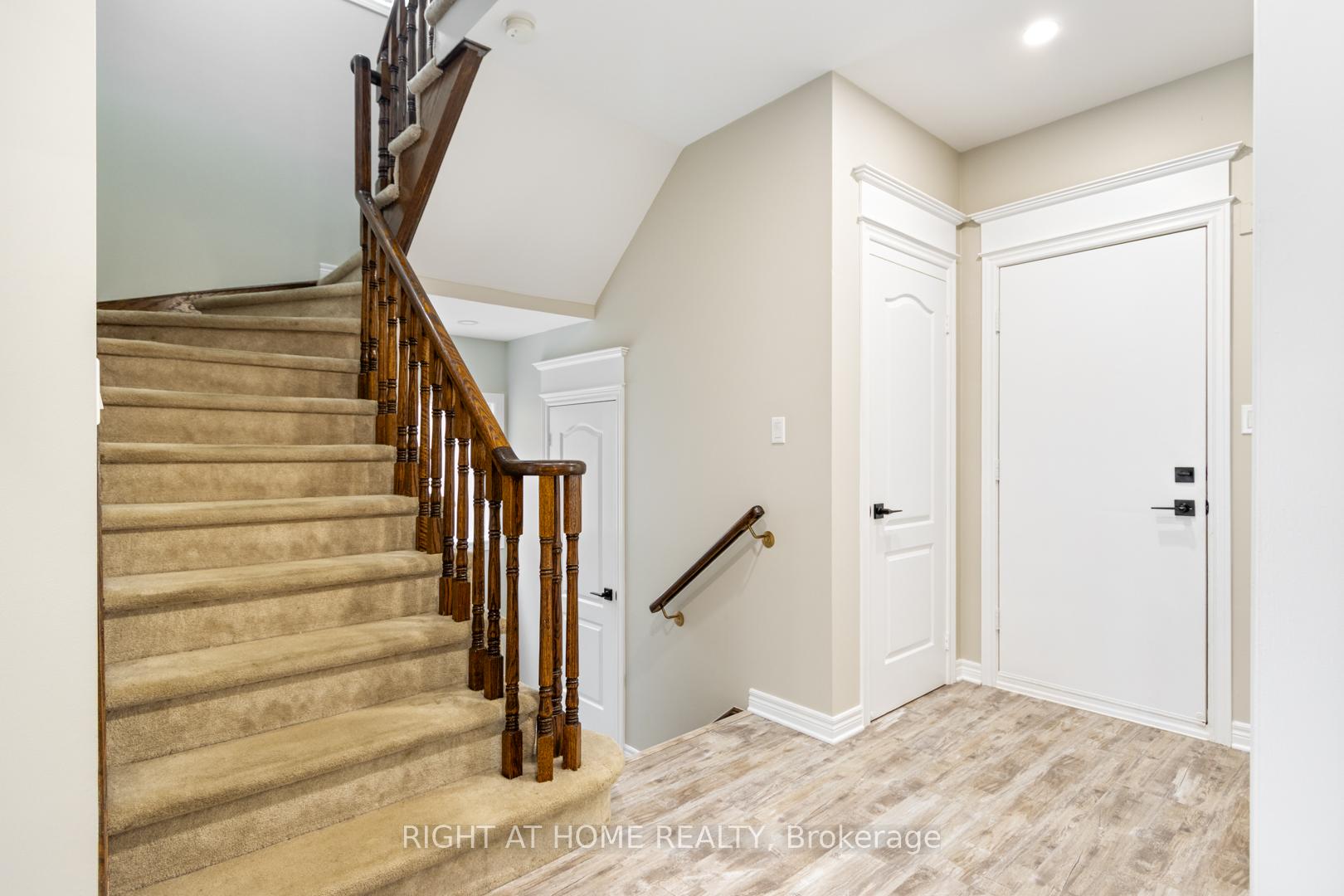 Photo 25 of 244 Rushbrook Drive, Newmarket, Summerhill Estates — HOMEH