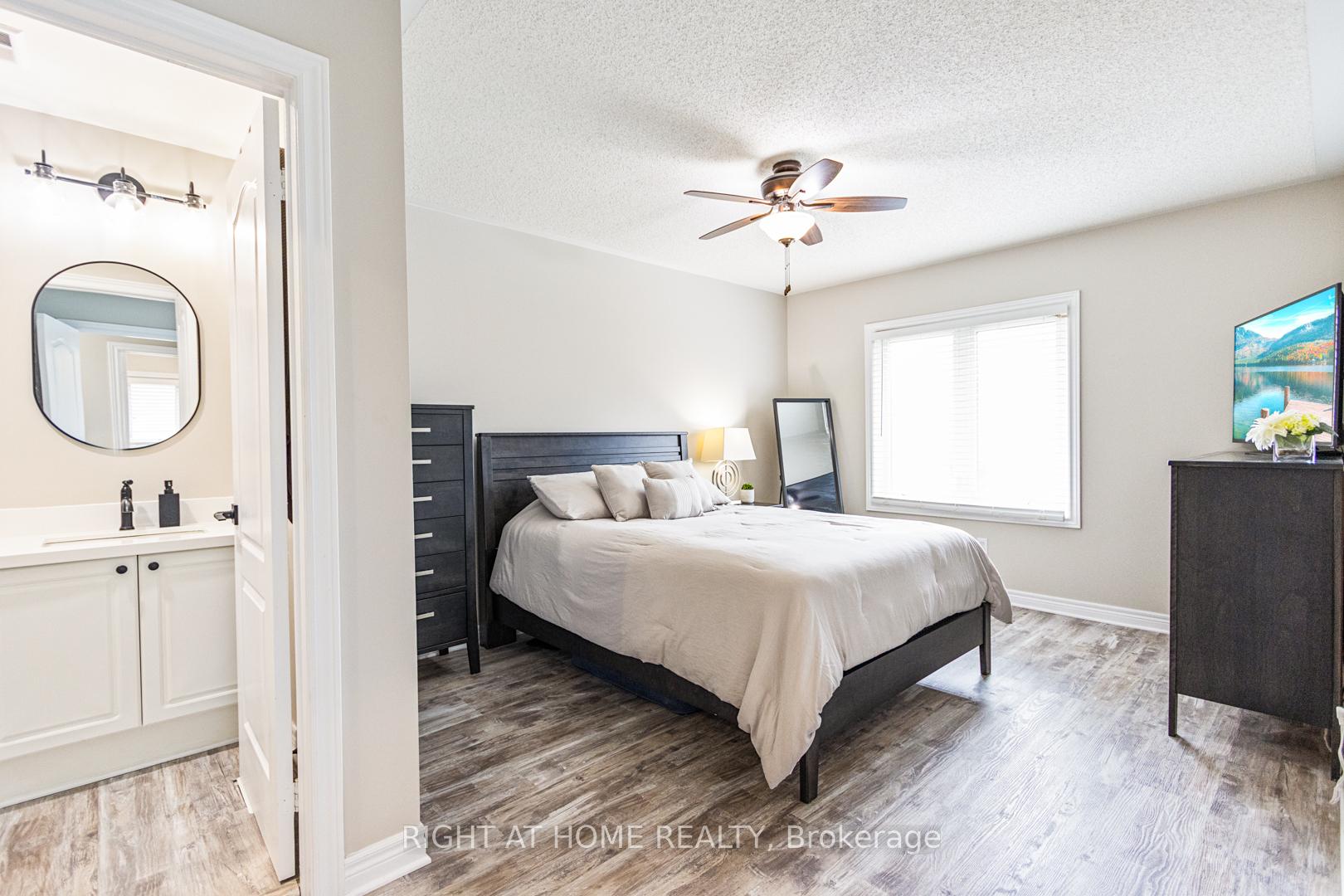 Photo 31 of 244 Rushbrook Drive, Newmarket, Summerhill Estates — HOMEH