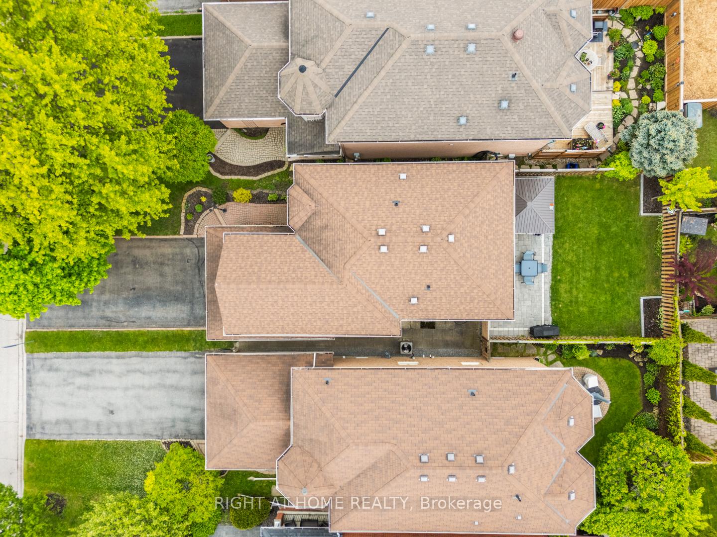Photo 38 of 244 Rushbrook Drive, Newmarket, Summerhill Estates — HOMEH