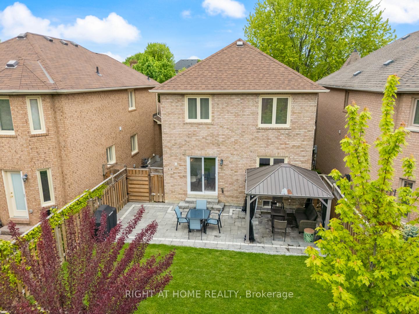 Photo 40 of 244 Rushbrook Drive, Newmarket, Summerhill Estates — HOMEH