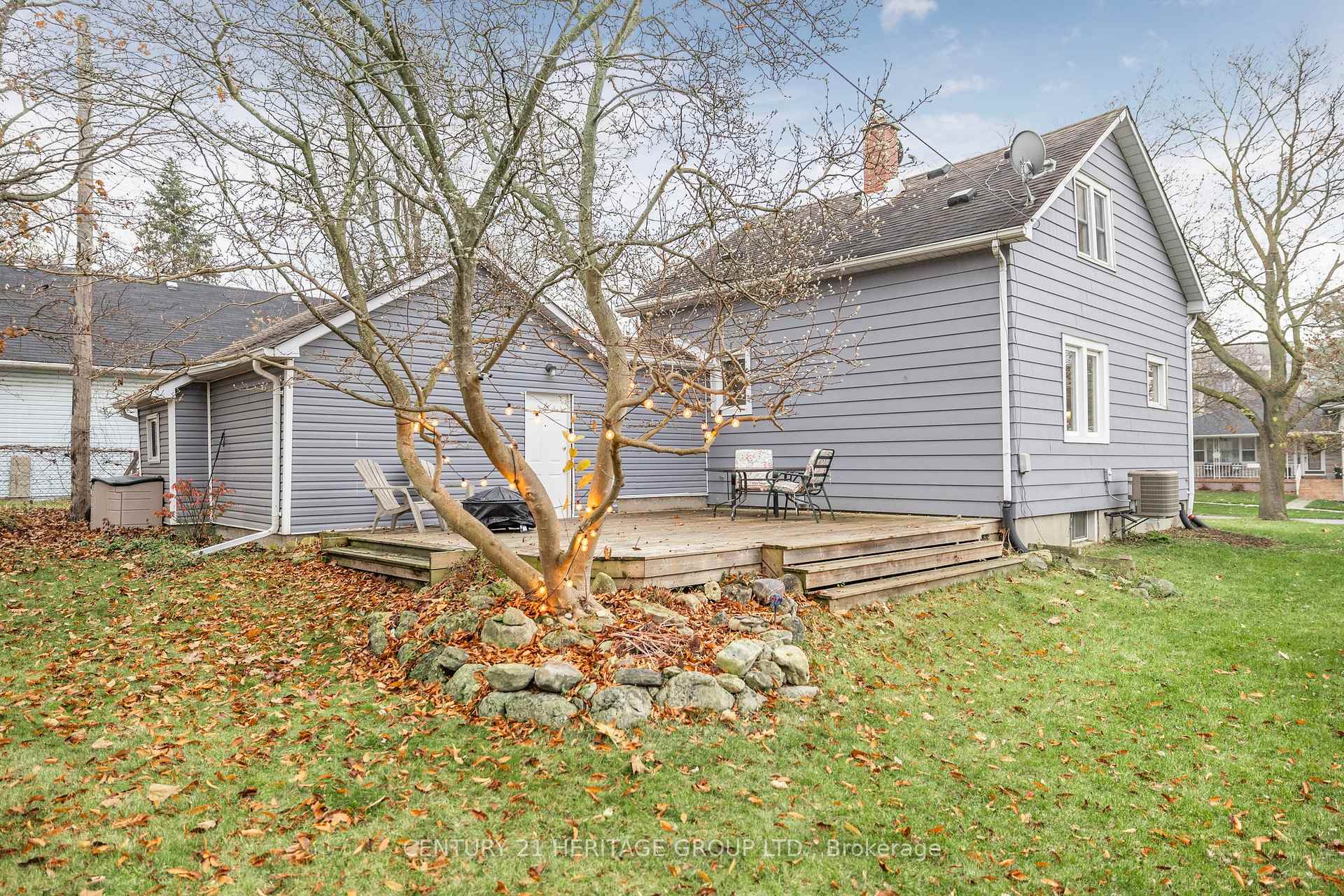 Photo 32 of 12 Richmond Street W, New Tecumseth, Tottenham — HOMEH