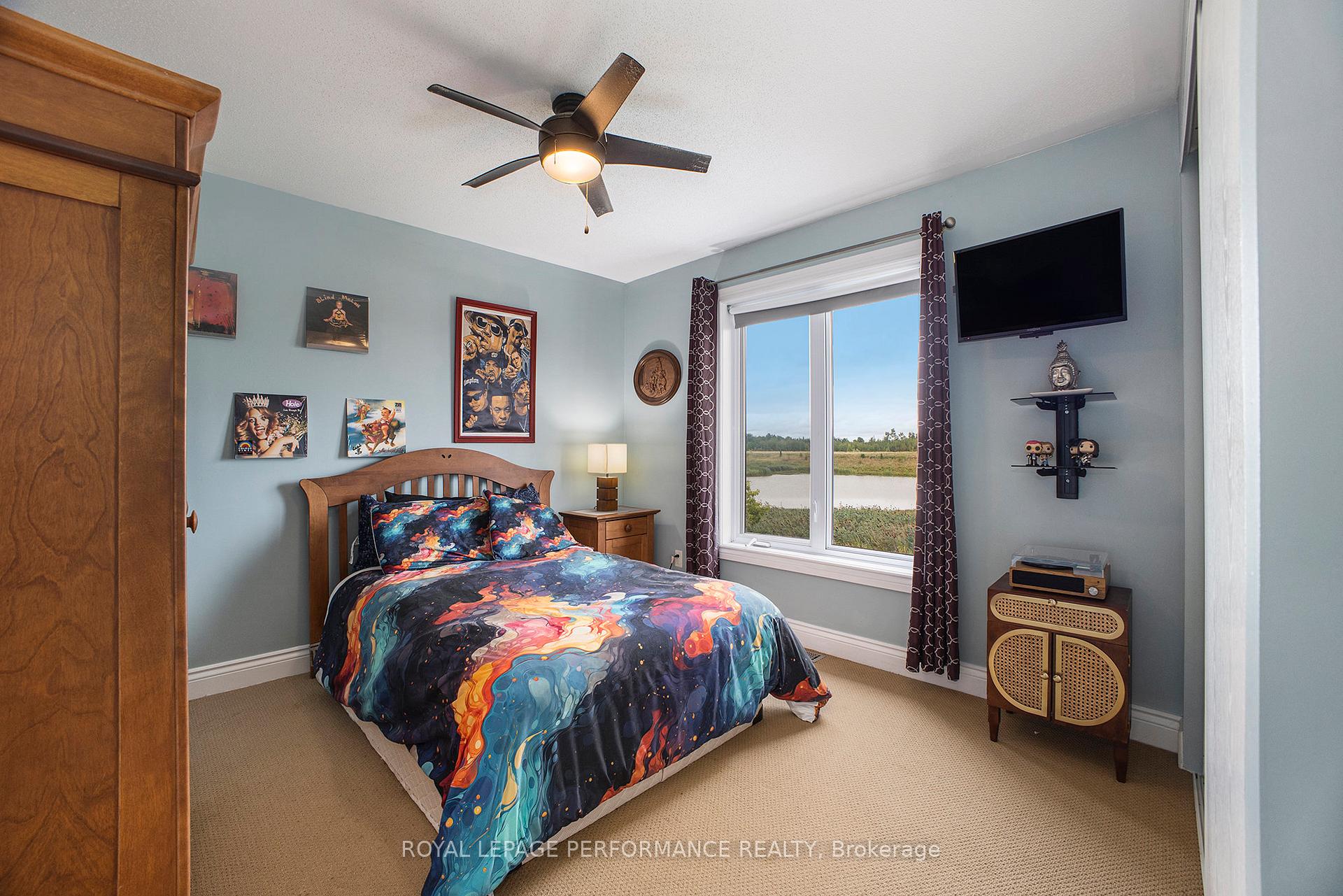 Photo 30 of 450 Frank Cauley Way, Ottawa, Avalon East — HOMEH