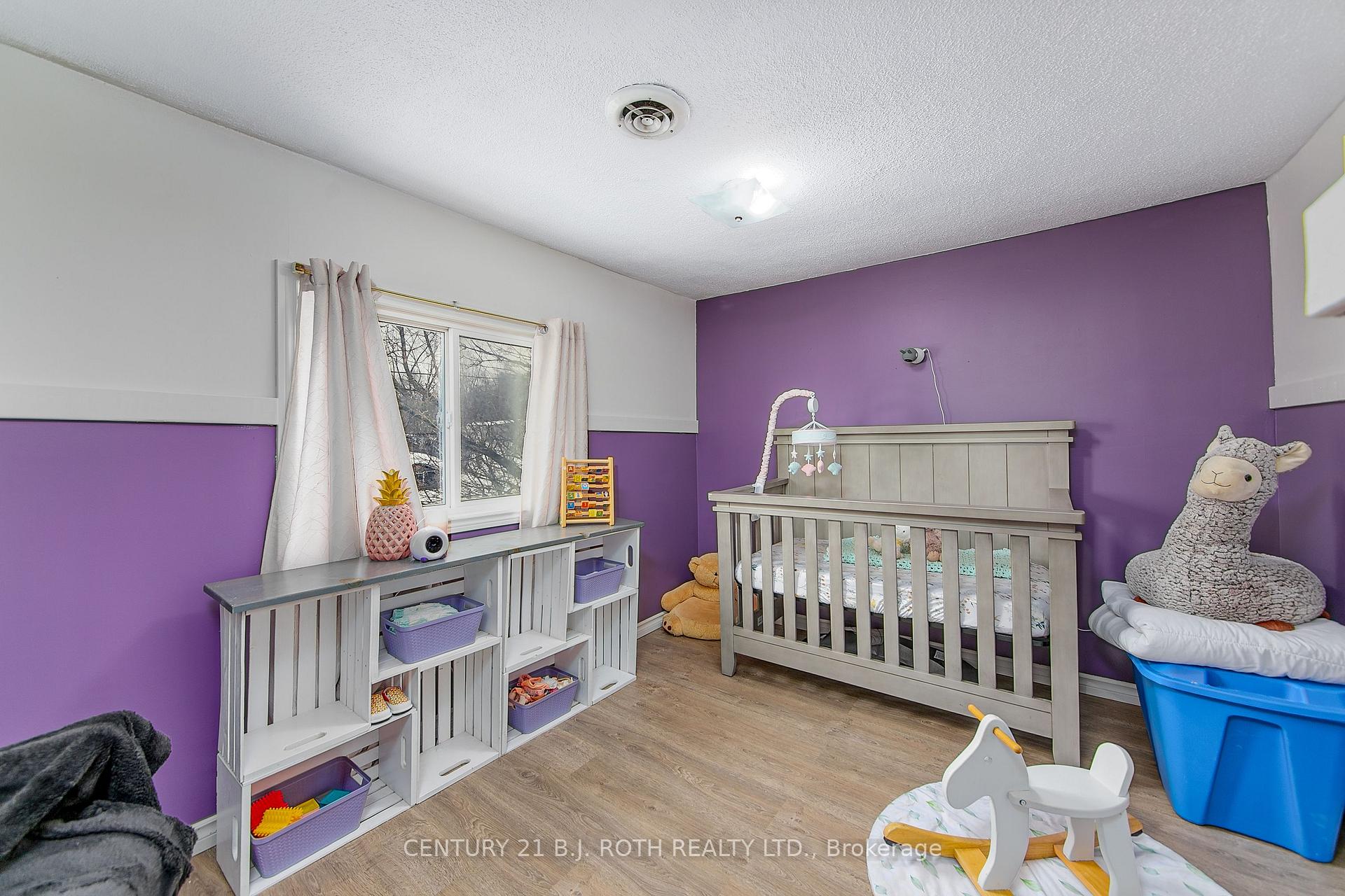 Photo 23 of 1 Lakeview Avenue, Orillia — HOMEH