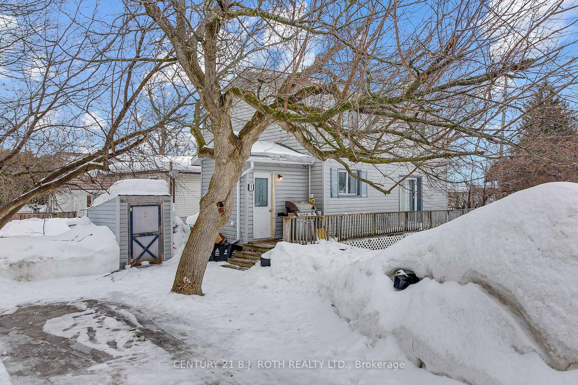 Photo 27 of 1 Lakeview Avenue, Orillia — HOMEH