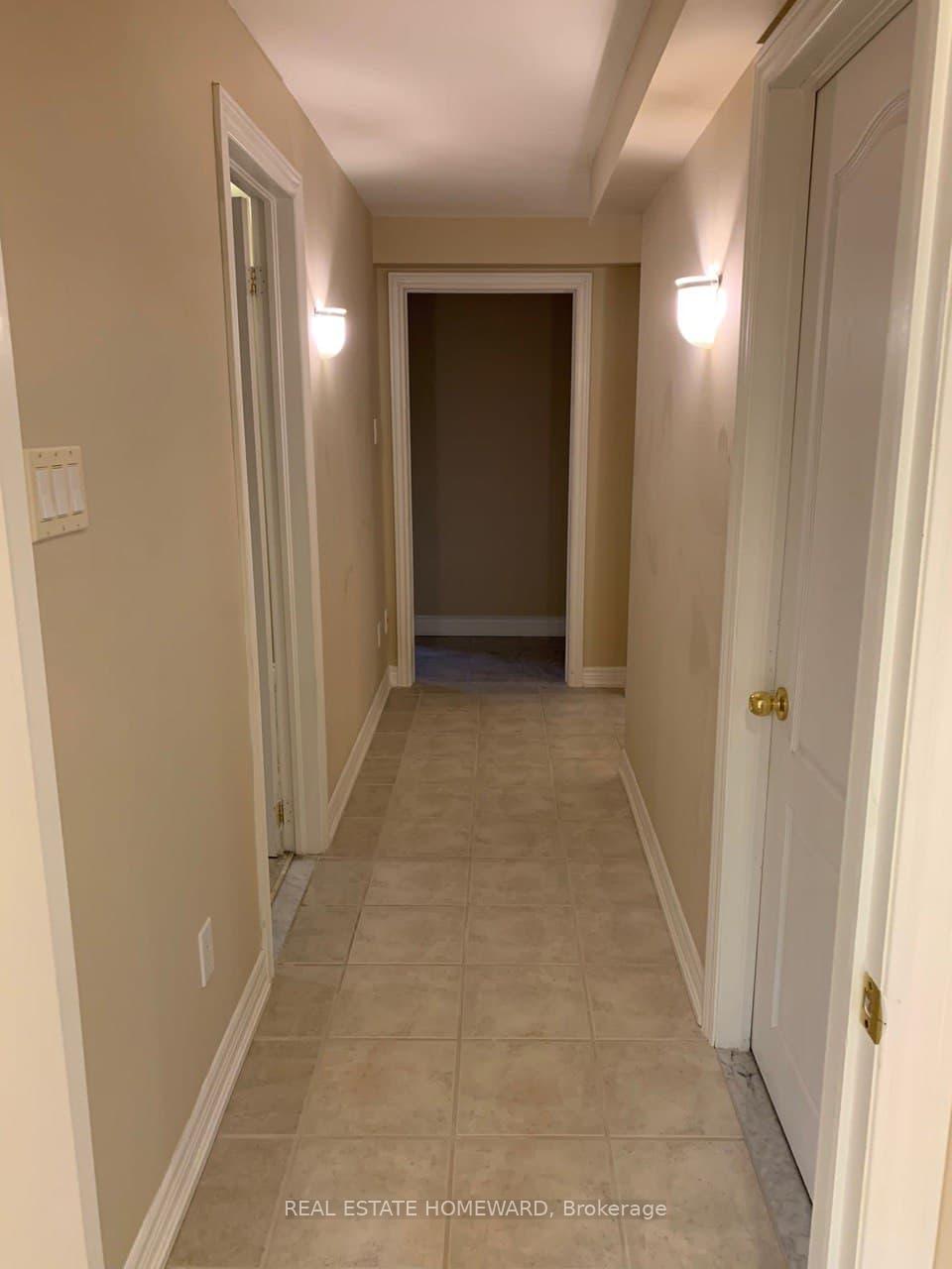 Photo 11 of Unit Lower, 669 Foxcroft Boulevard, Newmarket, Stonehaven-Wyndham — HOMEH