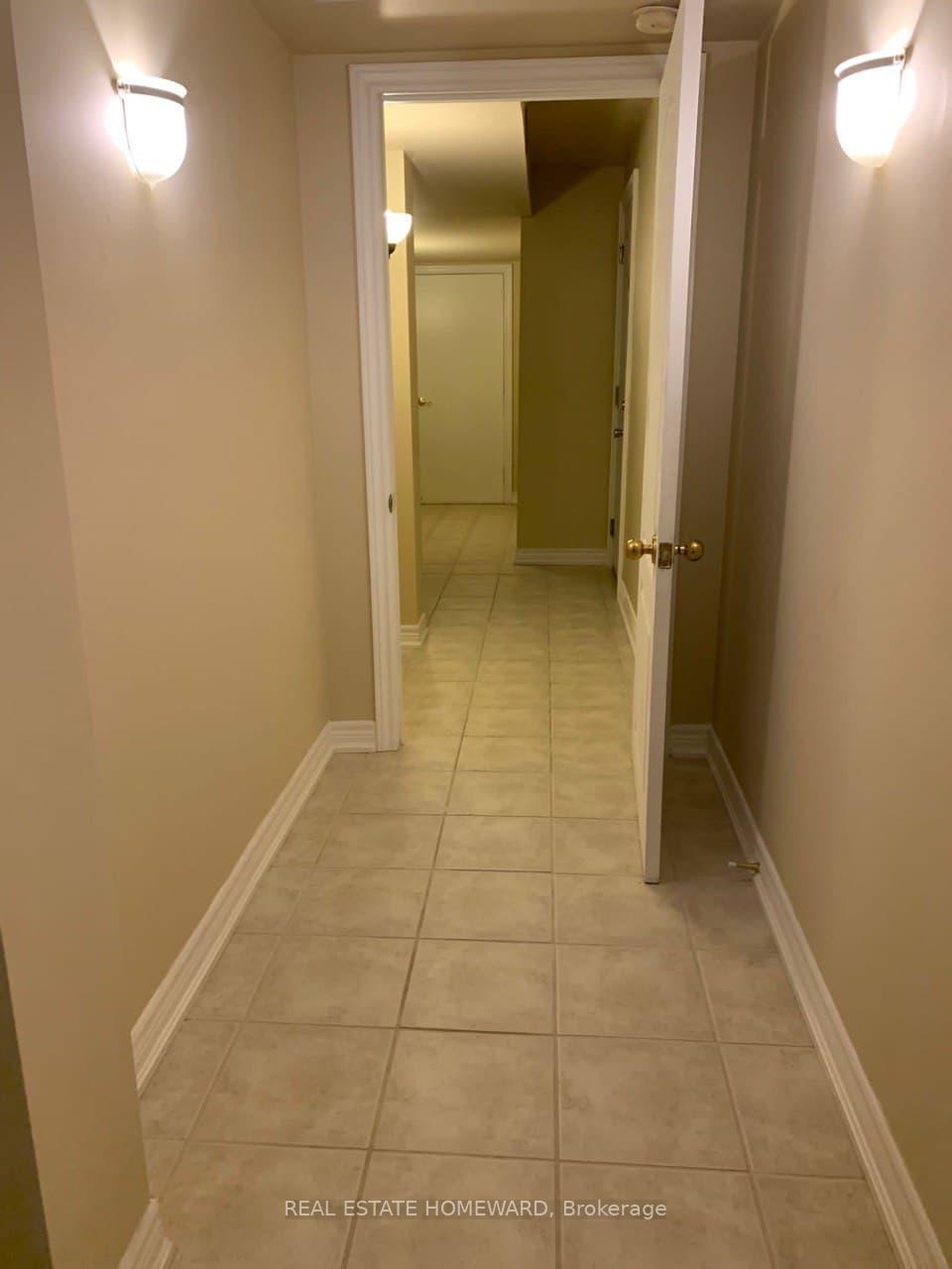 Photo 16 of Unit Lower, 669 Foxcroft Boulevard, Newmarket, Stonehaven-Wyndham — HOMEH