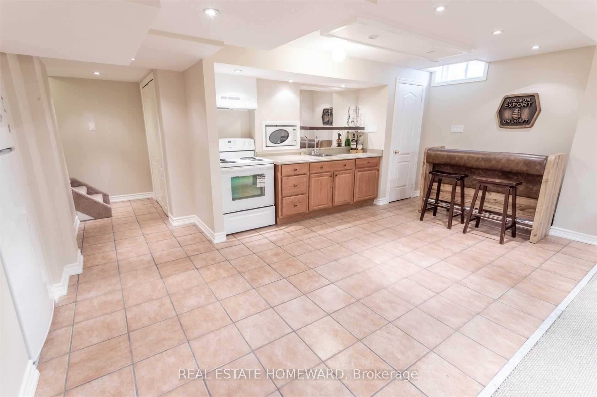 Photo 27 of Unit Lower, 669 Foxcroft Boulevard, Newmarket, Stonehaven-Wyndham — HOMEH