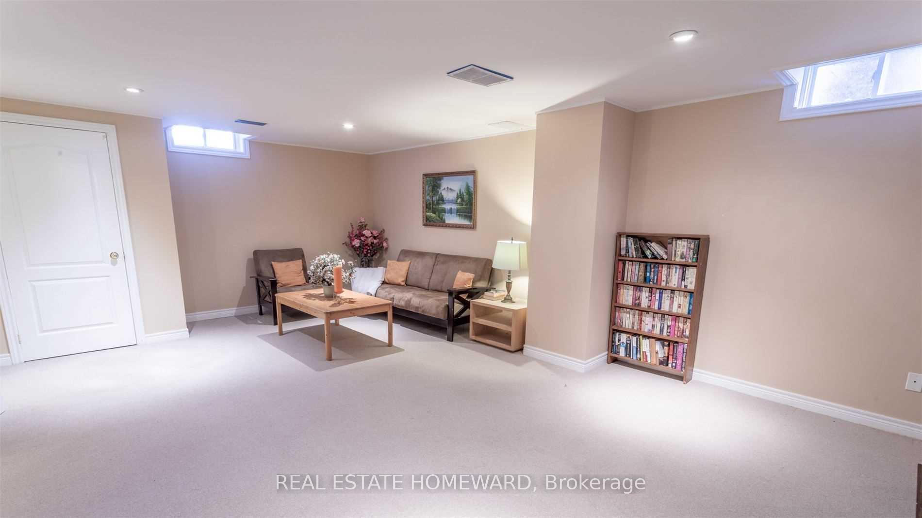 Photo 29 of Unit Lower, 669 Foxcroft Boulevard, Newmarket, Stonehaven-Wyndham — HOMEH