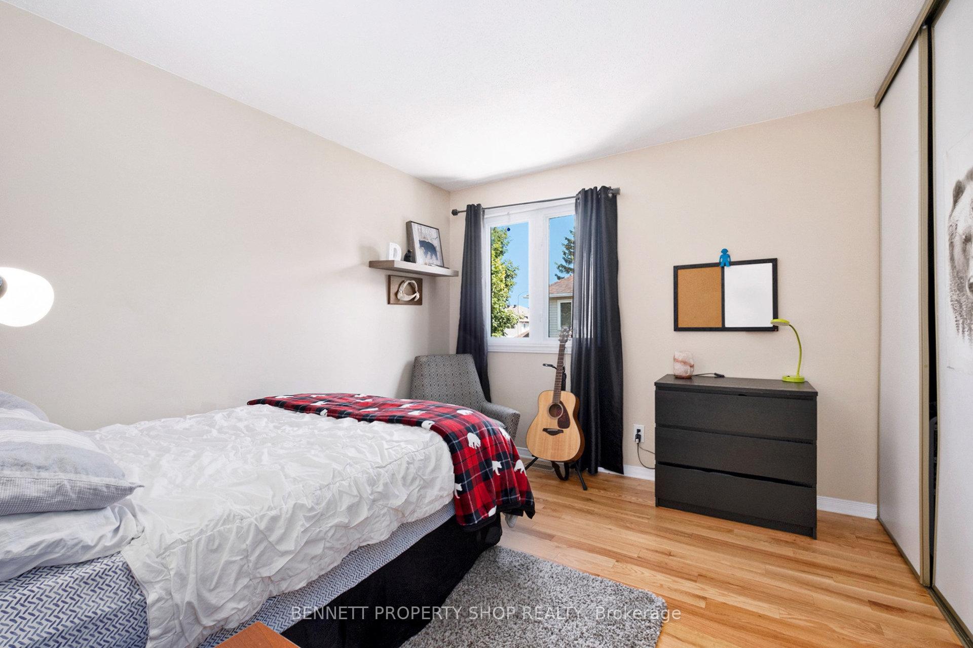 Photo 18 of 778 Montcrest Drive, Ottawa, Fallingbrook/Ridgemount — HOMEH
