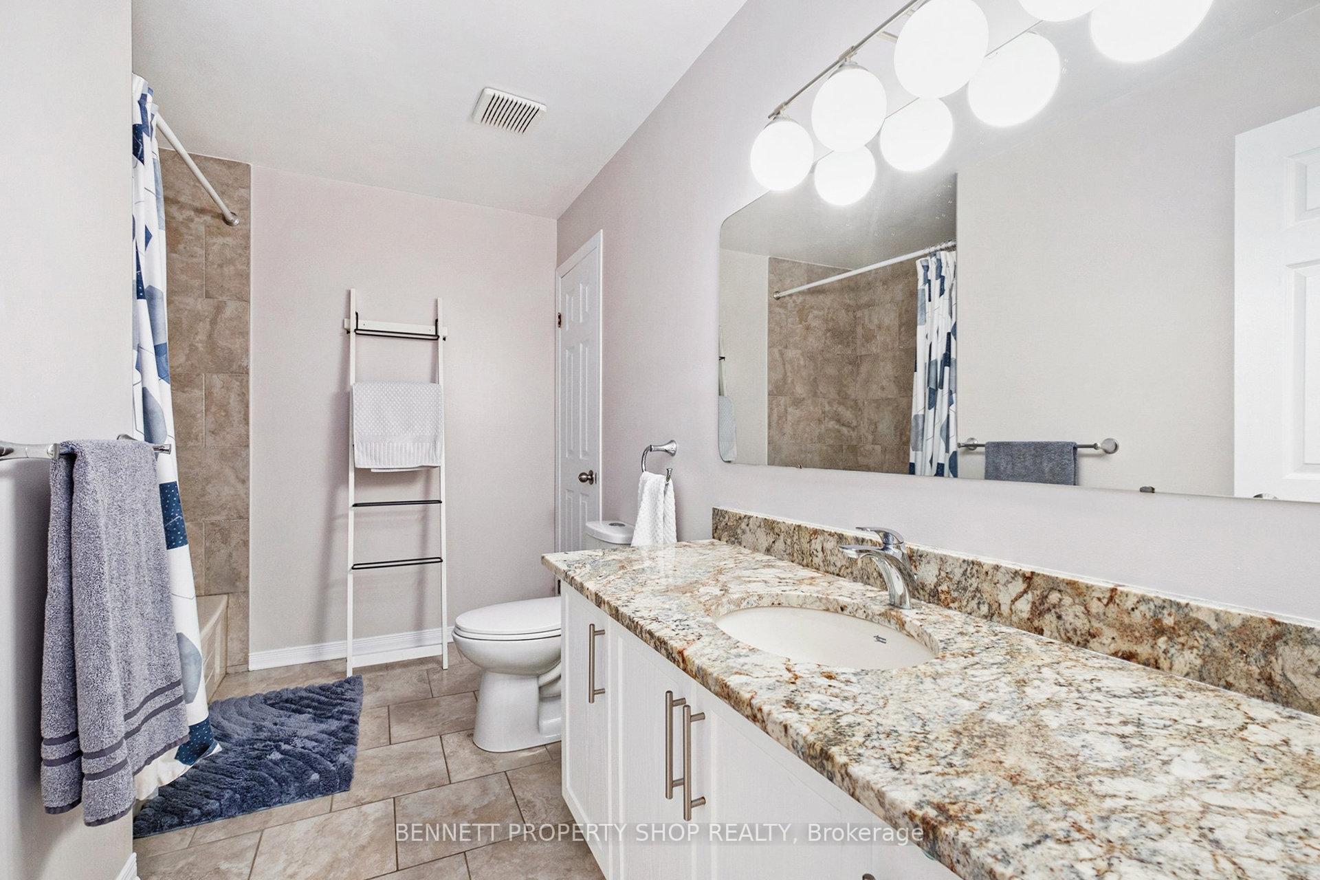Photo 20 of 778 Montcrest Drive, Ottawa, Fallingbrook/Ridgemount — HOMEH