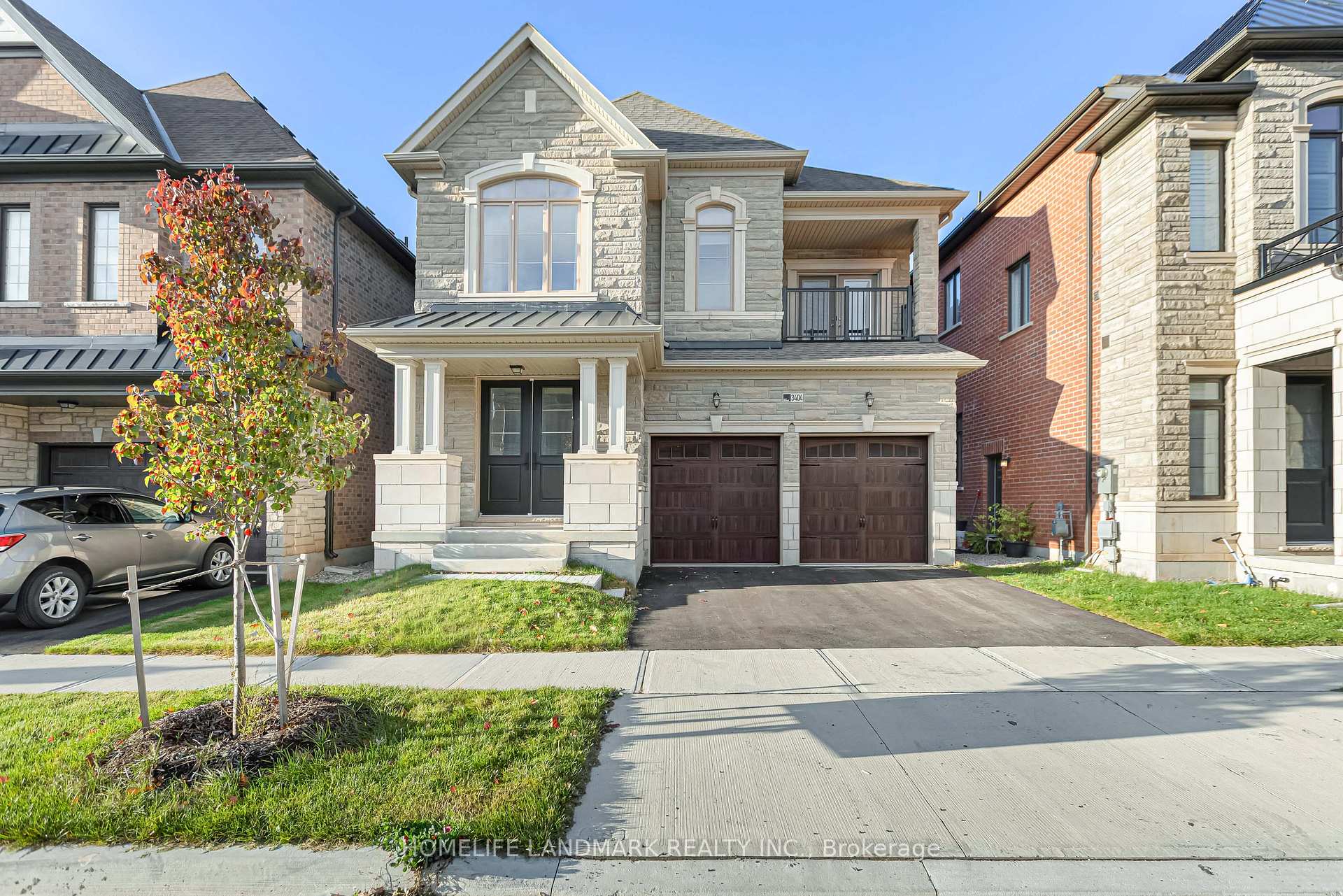 Front of 3404 Mosley Gate