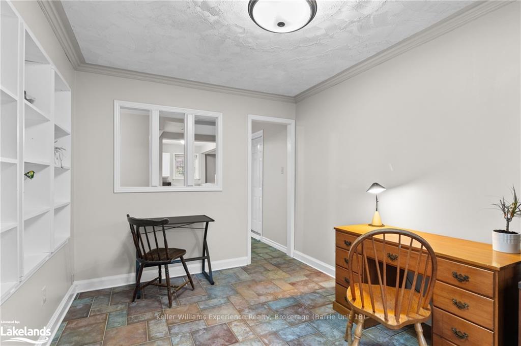 Photo 12 of 49 North Street E, Orillia — HOMEH