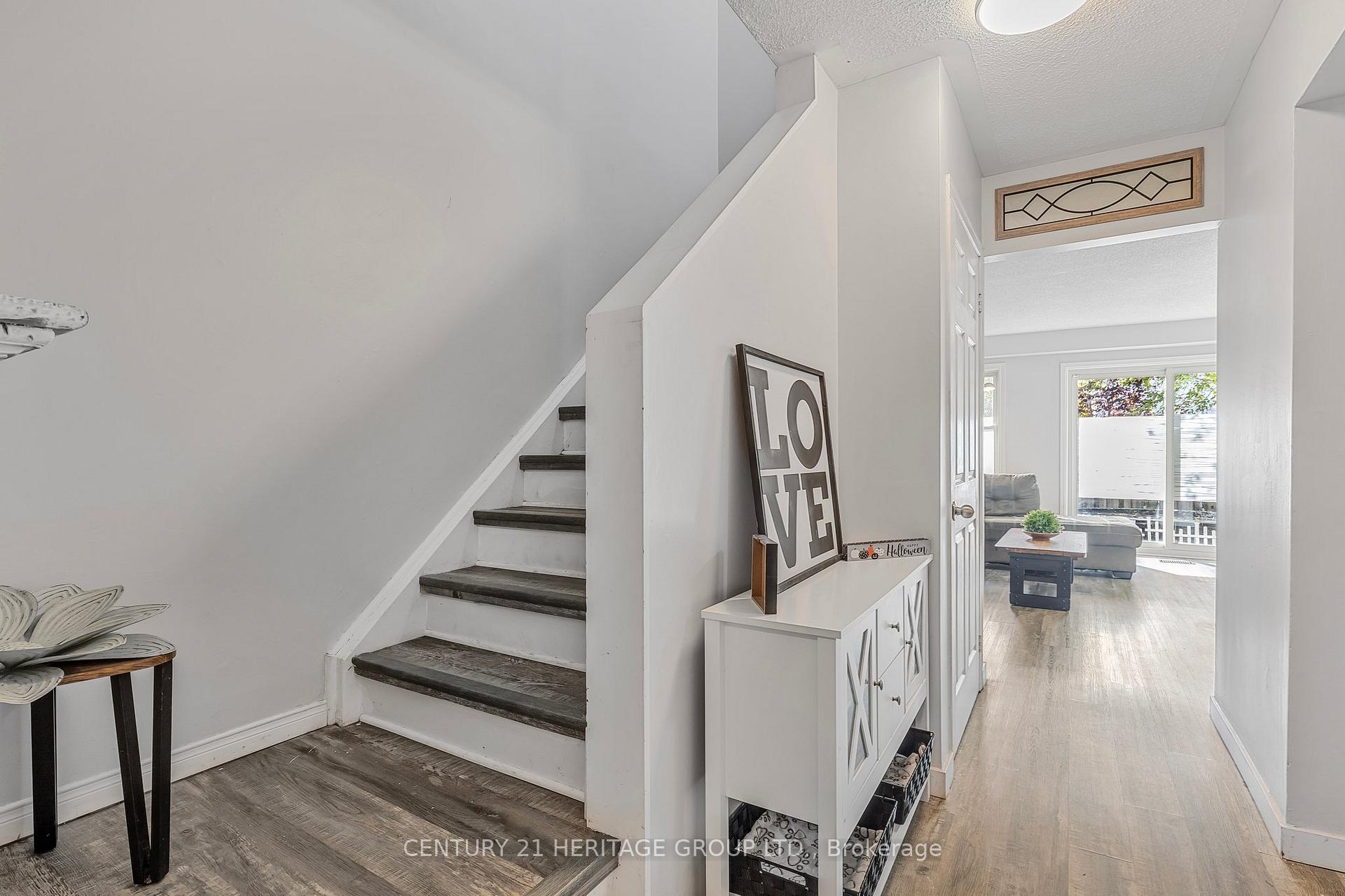 Photo 8 of 52 Potter Crescent, New Tecumseth, Tottenham — HOMEH