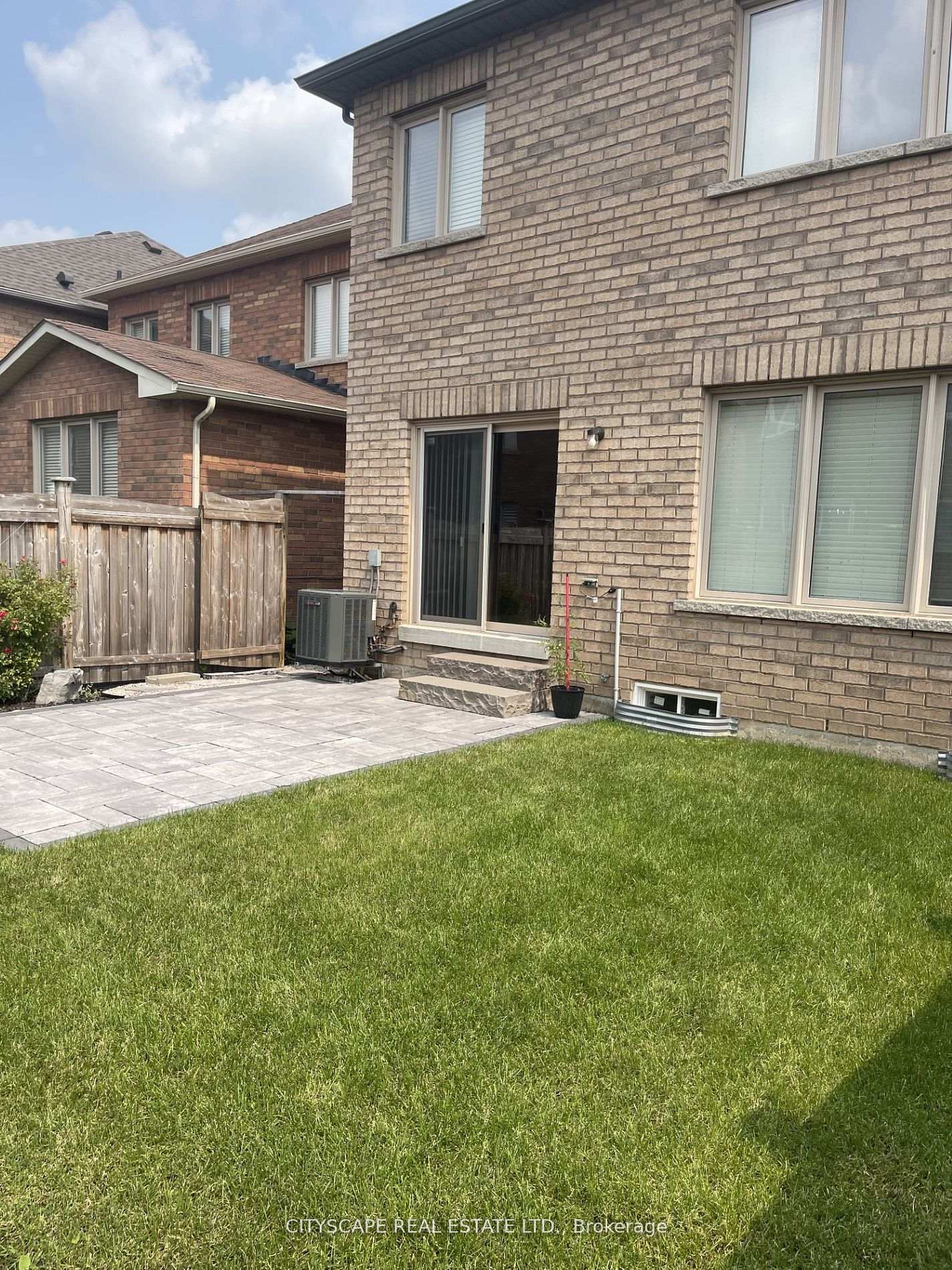 Photo 10 of 157 Weston Drive, Milton, Scott — HOMEH