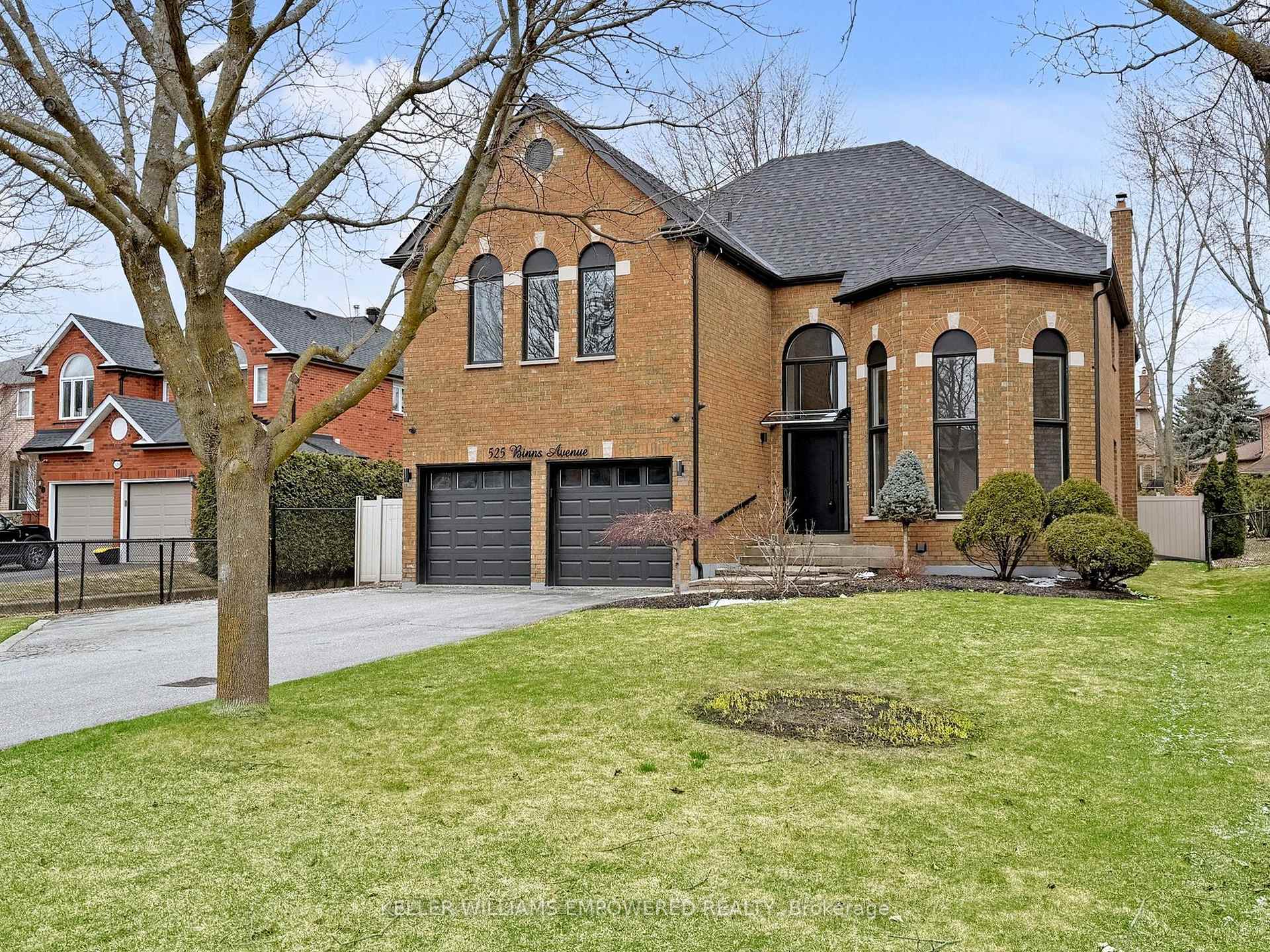 Photo 1 of 525 Binns Avenue, Newmarket, Glenway Estates — HOMEH