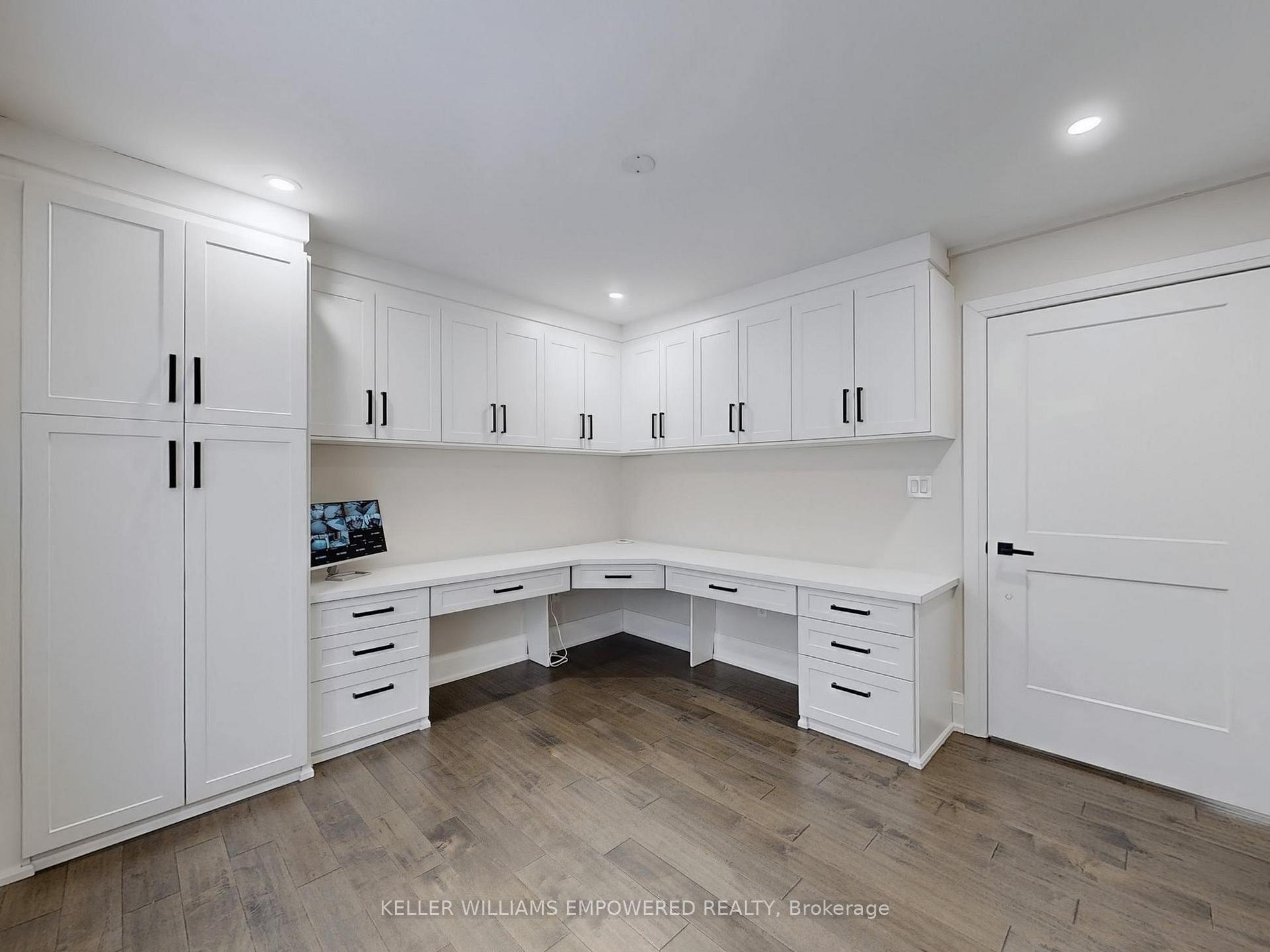 Photo 16 of 525 Binns Avenue, Newmarket, Glenway Estates — HOMEH