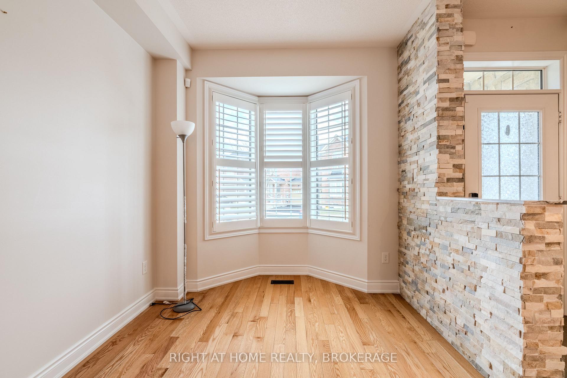 Photo 6 of 1499 Haws Crescent, Milton, Clarke — HOMEH