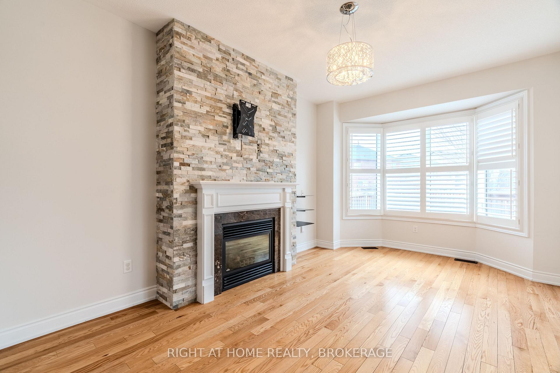 Photo 9 of 1499 Haws Crescent, Milton, Clarke — HOMEH
