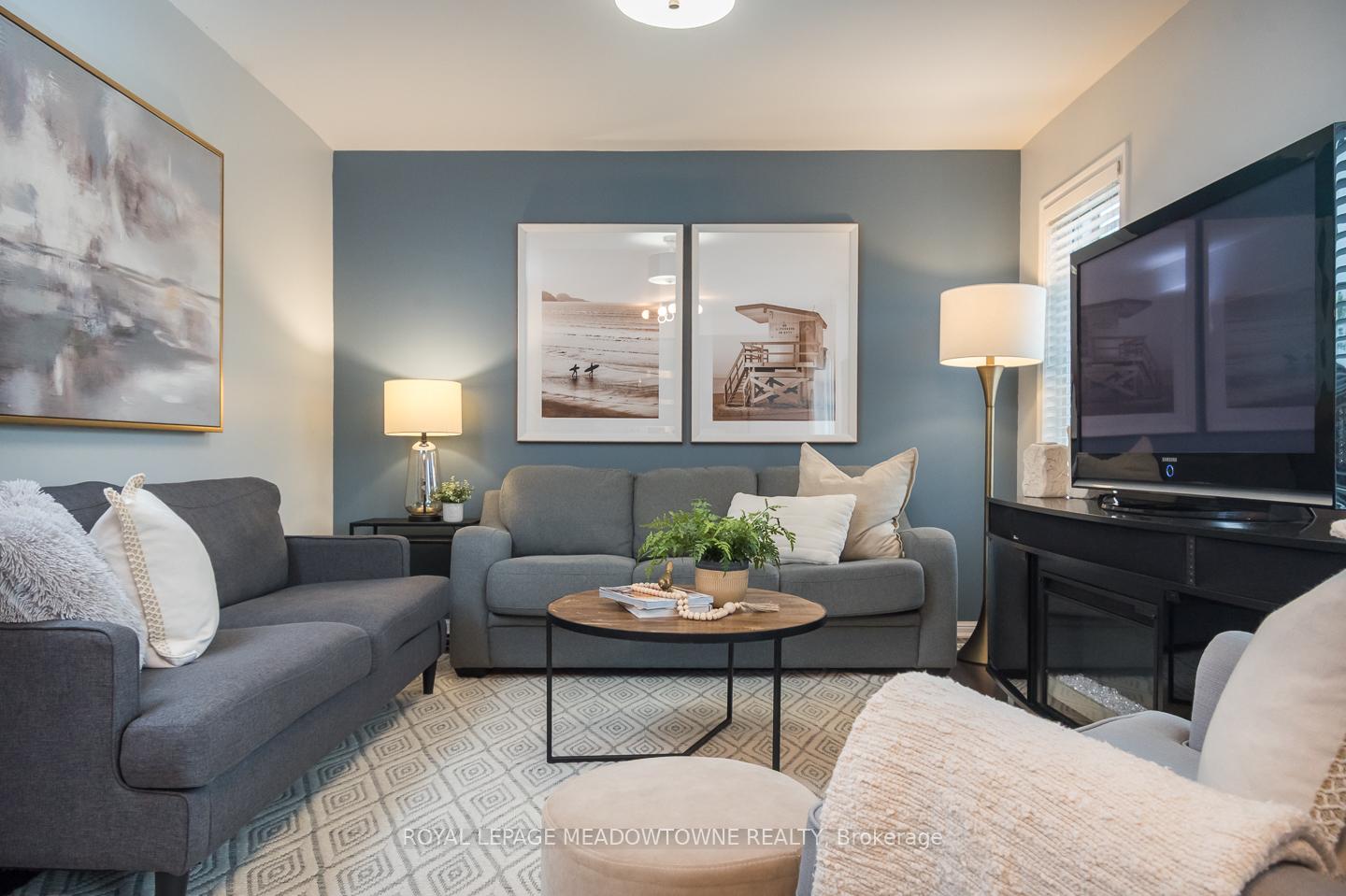 Photo 33 of 881 Brassard Circle, Milton, Willmott — HOMEH