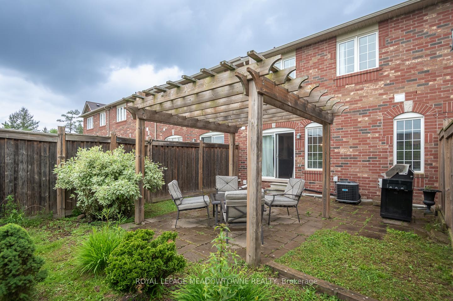 Photo 24 of 881 Brassard Circle, Milton, Willmott — HOMEH