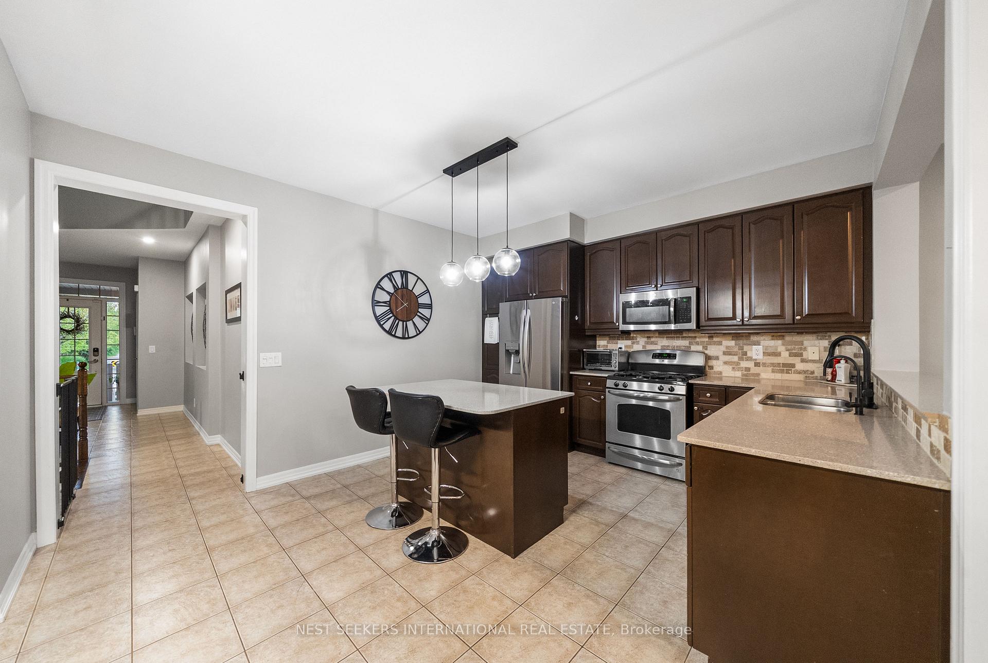 Photo 19 of 48 Whitmer Street, Milton, Scott — HOMEH