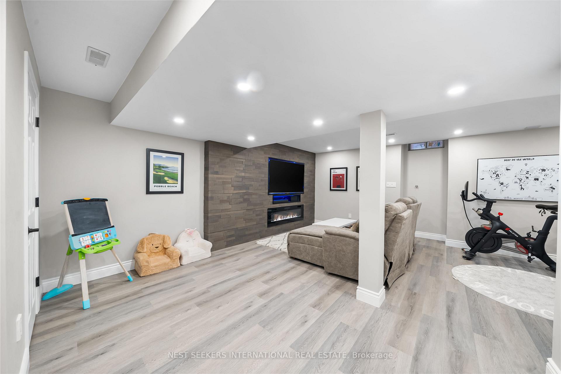 Photo 15 of 48 Whitmer Street, Milton, Scott — HOMEH