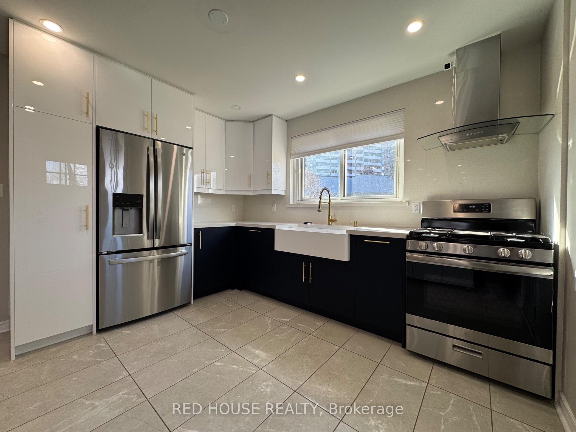 Photo 3 of Unit Upper, 69 Simpson Road, Newmarket, Central Newmarket — HOMEH