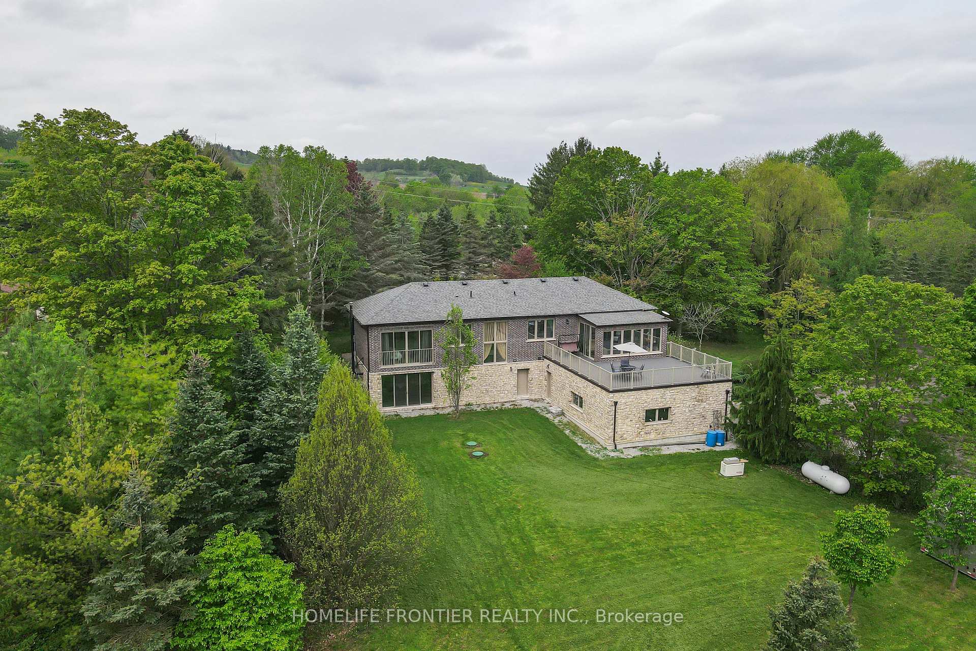 Photo 33 of 1427 10th Side Road, New Tecumseth, Rural New Tecumseth — HOMEH